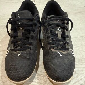 Nike Vapor Black Baseball / Football Cleats Shoes Kids Size 2.5